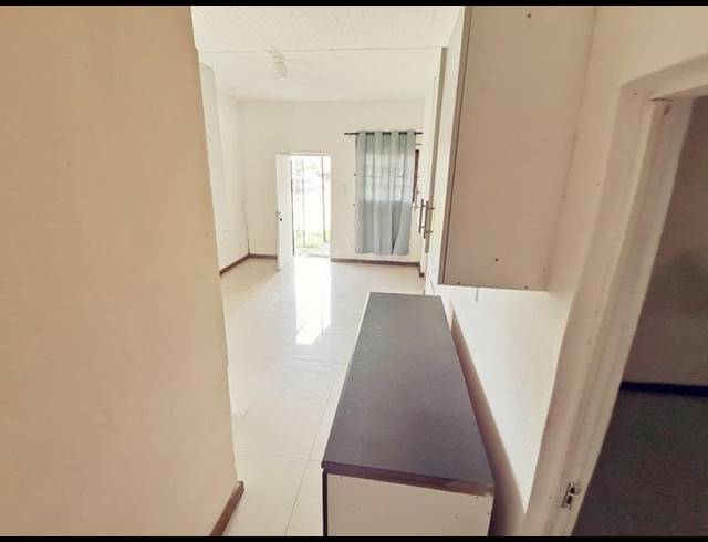 2 BEDROOM PROPERTY TO RENT IN SARNIA